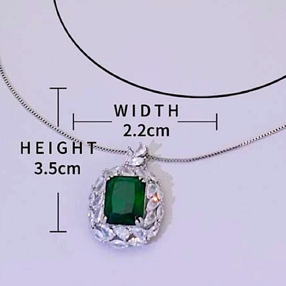 Cubic Zircon Emerald Green Gemstone Pendant Charm Necklace - Picture 9 of 9